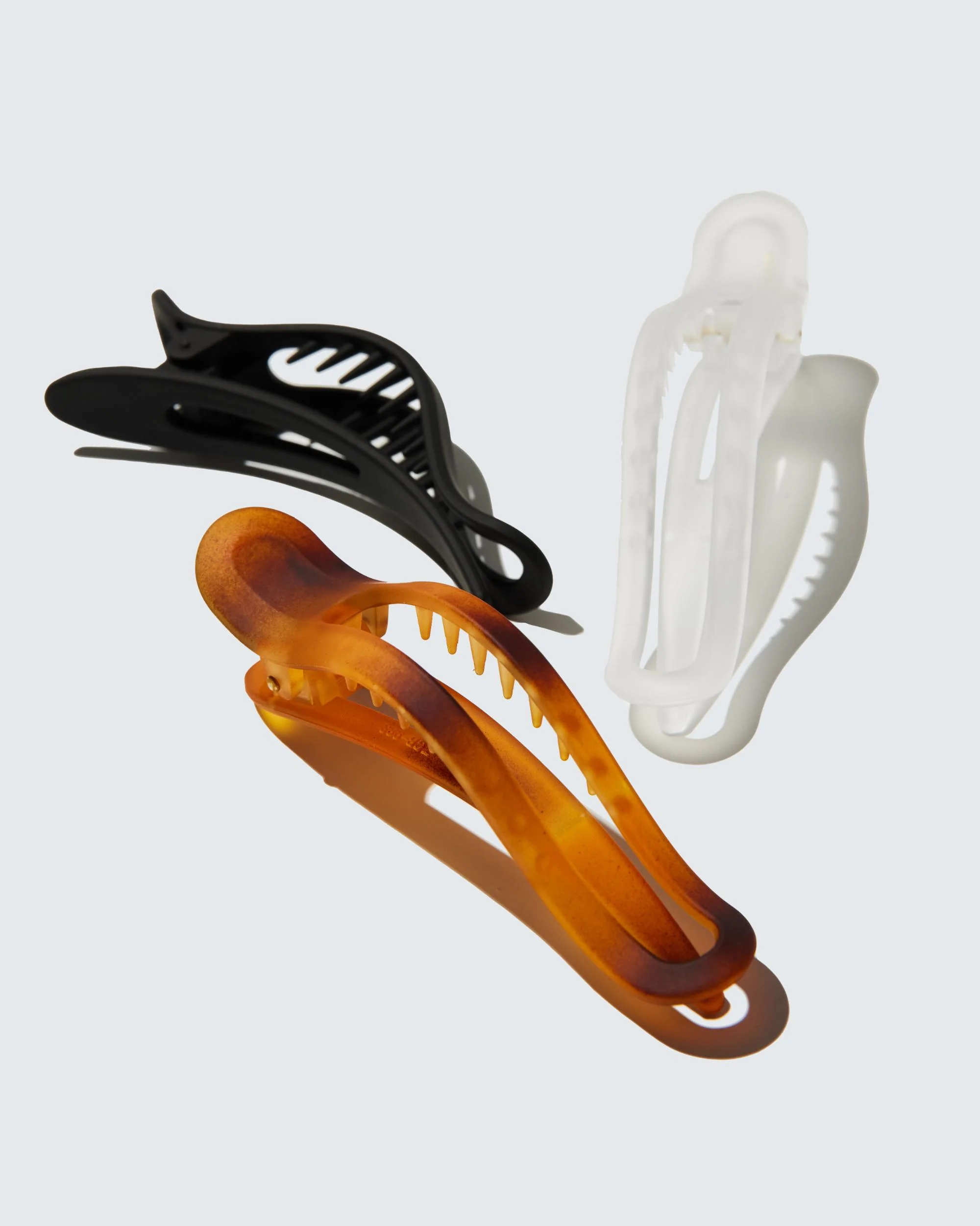 Small Flat Claw Hair Clips, 3-Pack, Amber/Zwart/Ivoor - Image 2