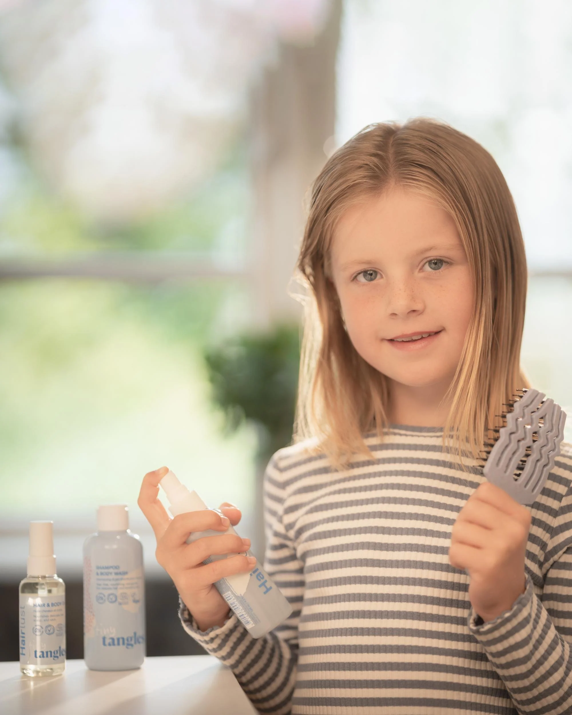 Tiny Tangles™ Hair Detangler Spray - Image 2