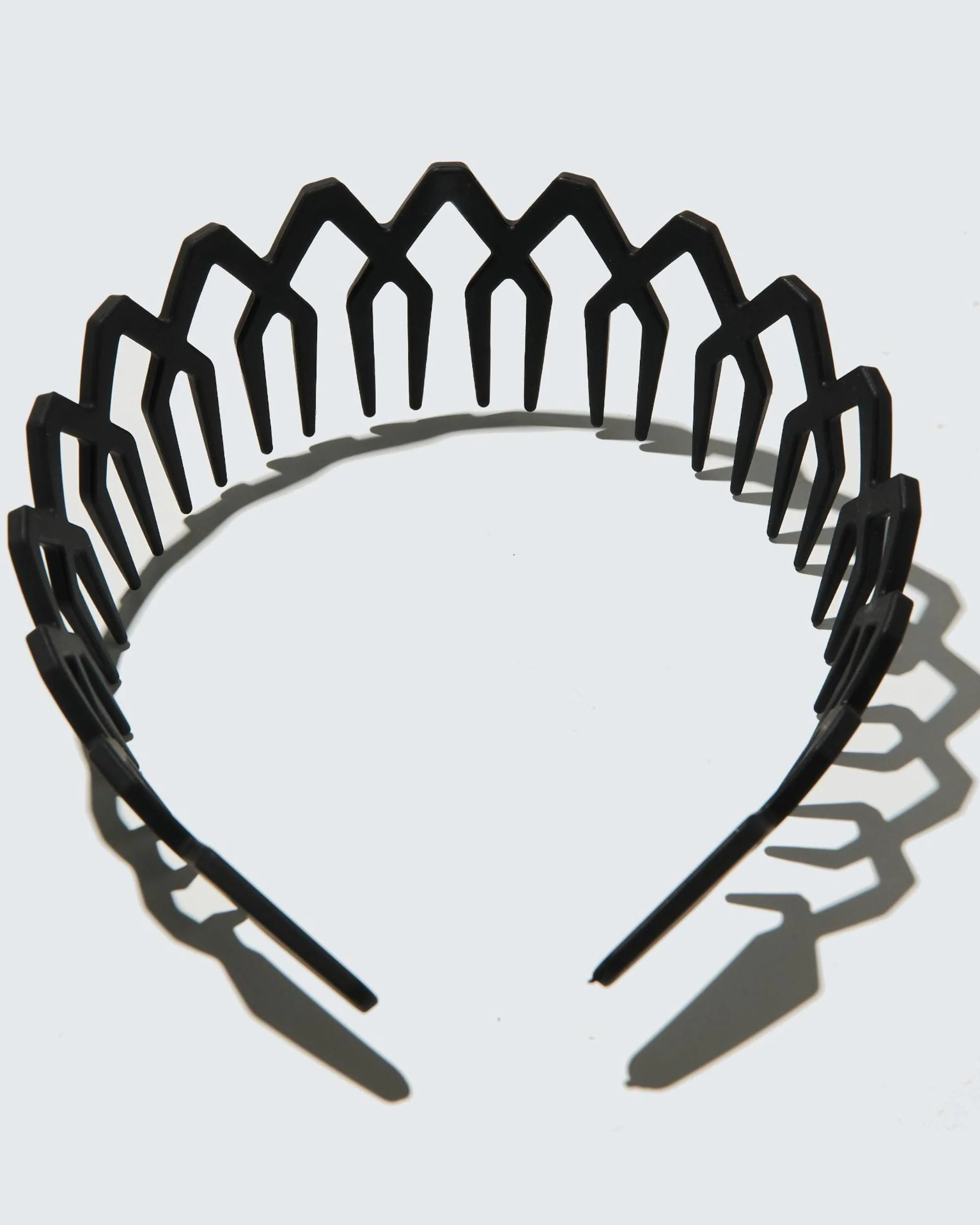 Wide Zig Zag Headband with Teeth, Zwart - Image 2